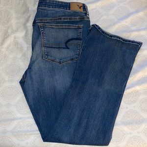 American Eagle Skinny Kick Jeans